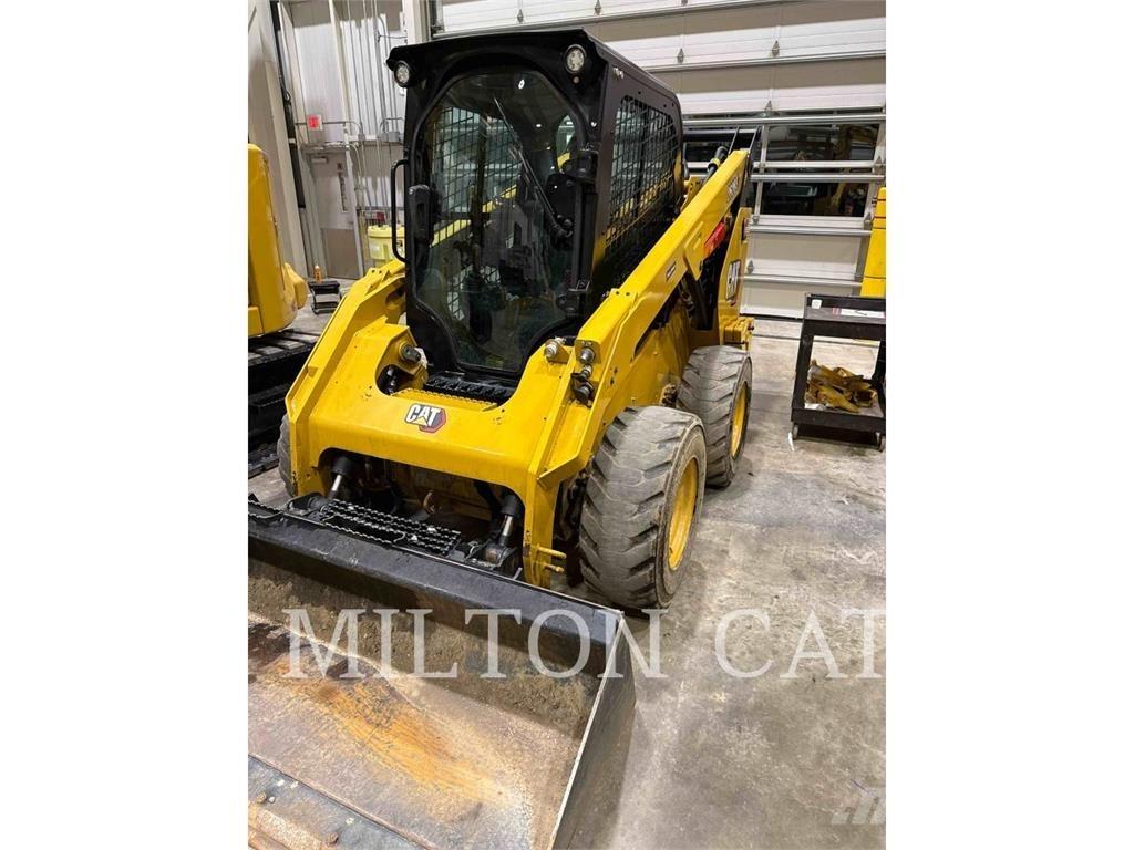 CAT 262D 3 Skid steer mini nakladalci