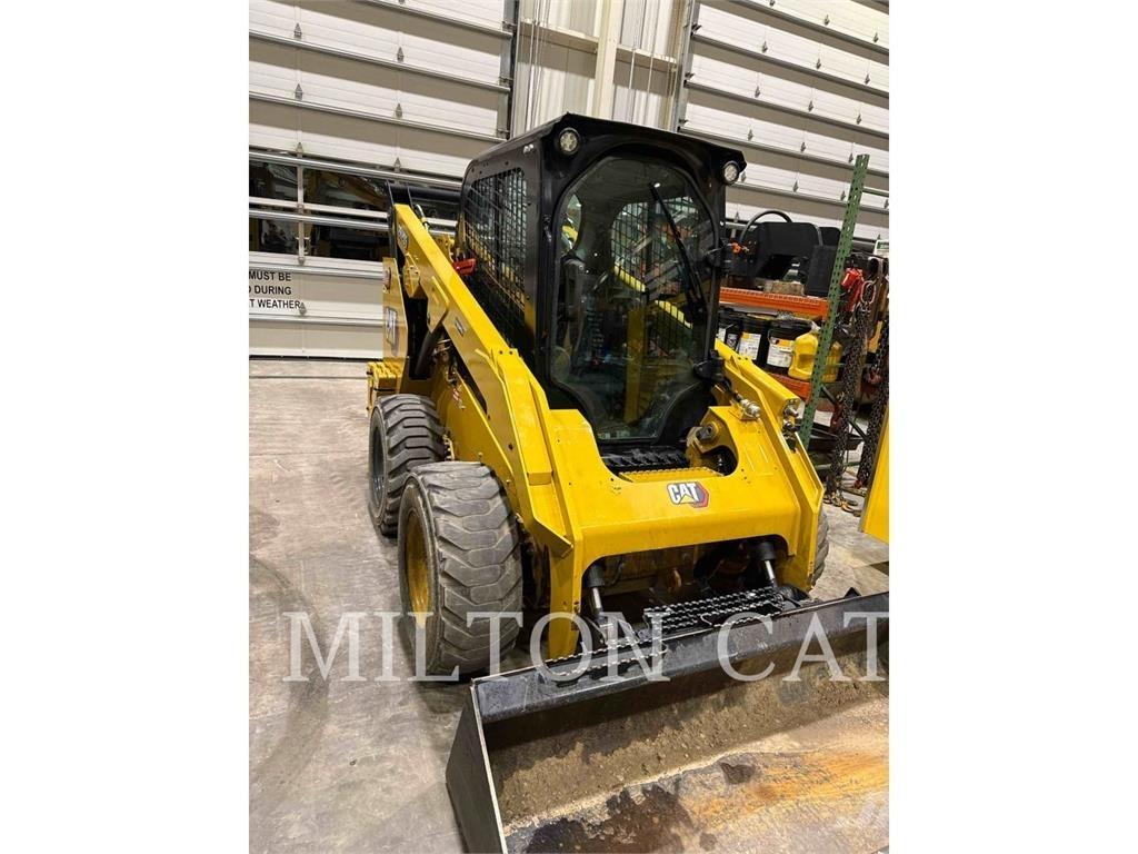 CAT 262D 3 Skid steer mini nakladalci