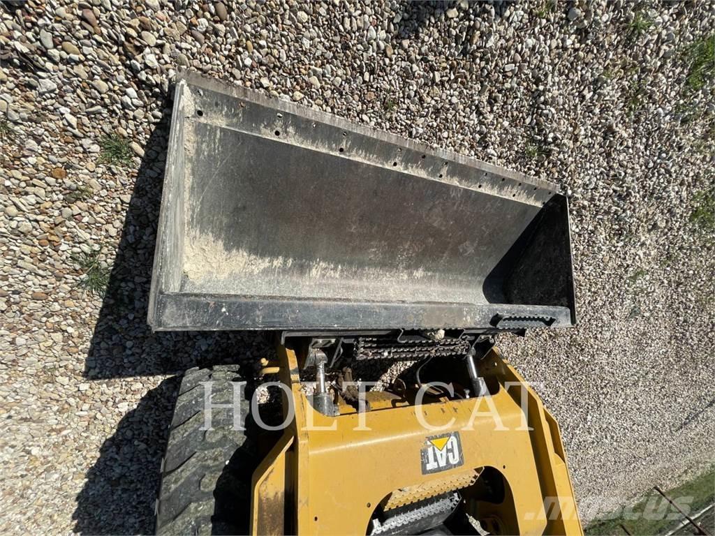CAT 262D XPS Skid steer mini nakladalci