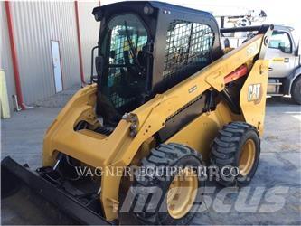 CAT 262D3 Skid steer mini nakladalci