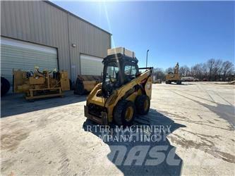 CAT 262D3 Skid steer mini nakladalci