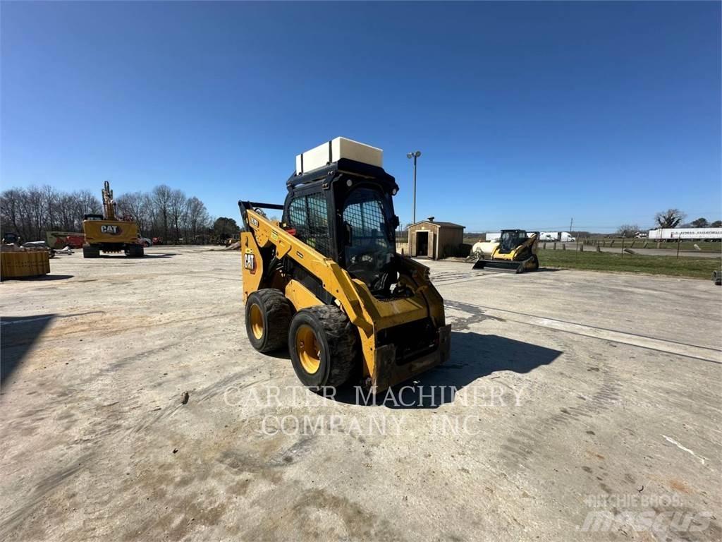 CAT 262D3 Skid steer mini nakladalci