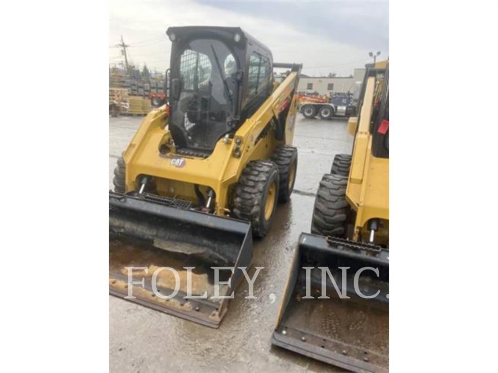 CAT 262D3 Skid steer mini nakladalci