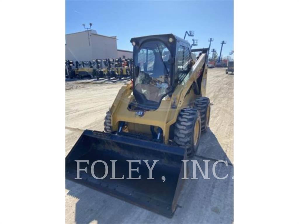 CAT 262D3 Skid steer mini nakladalci