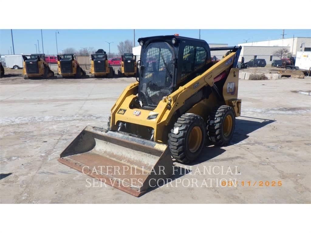 CAT 262D3 Skid steer mini nakladalci