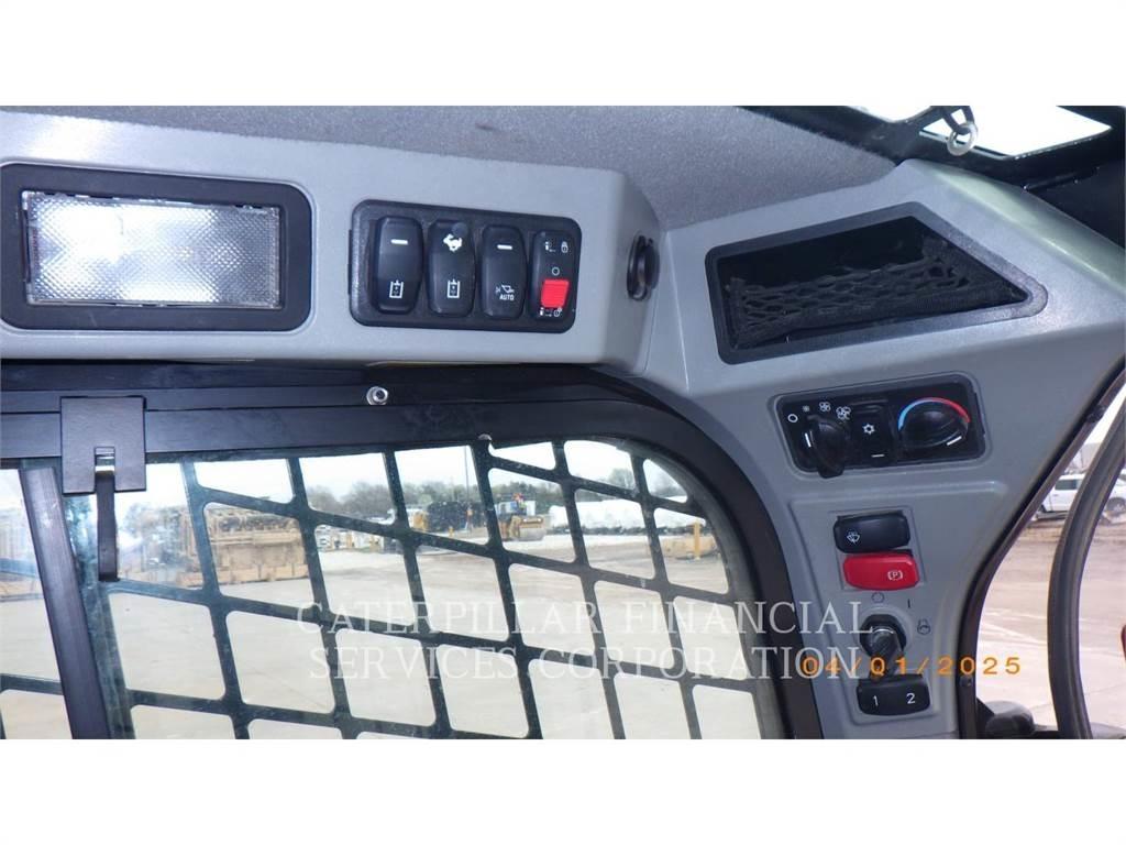 CAT 262D3 Skid steer mini nakladalci