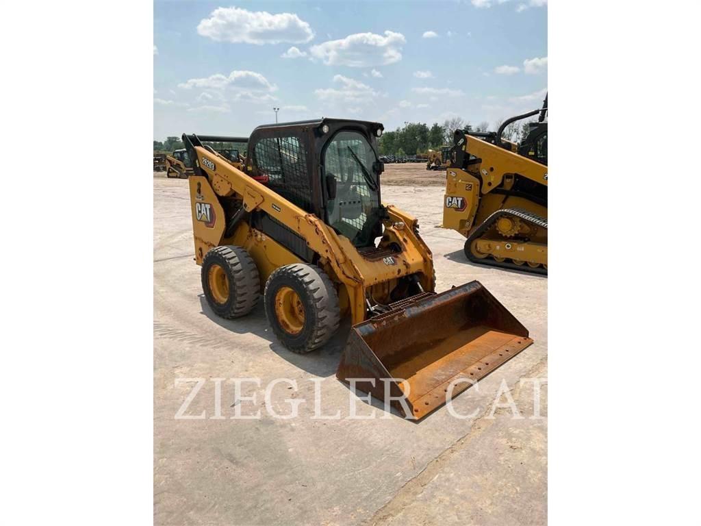 CAT 262D3 Skid steer mini nakladalci