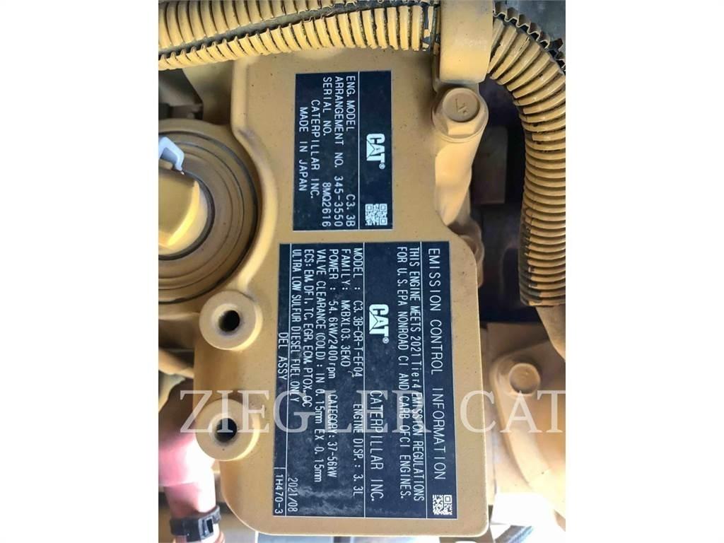 CAT 262D3 Skid steer mini nakladalci