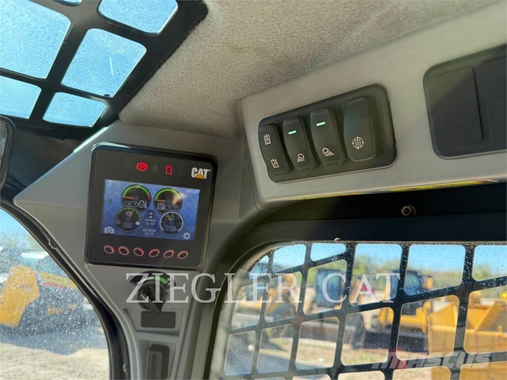 CAT 262D3 Skid steer mini nakladalci