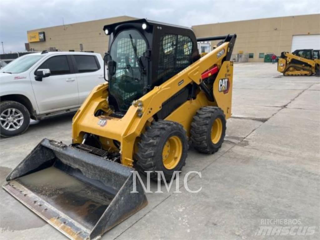 CAT 262D3 Skid steer mini nakladalci