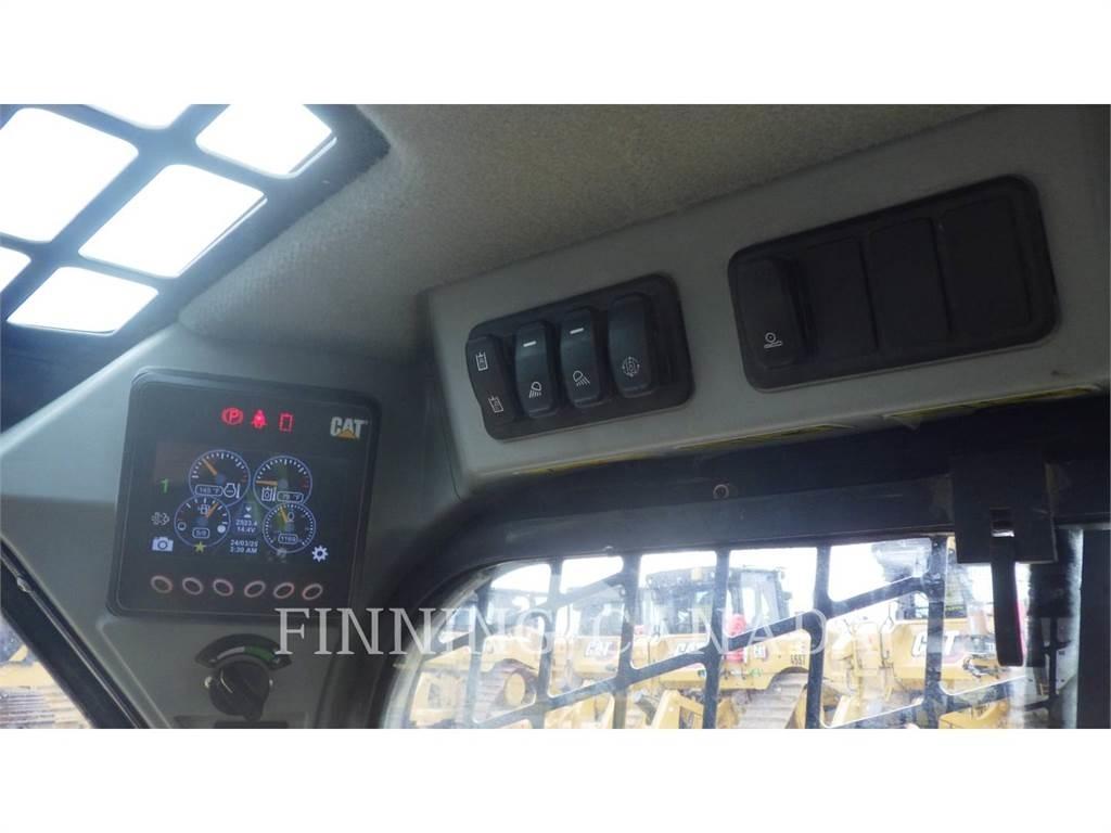 CAT 262D3 Nakladalci goseničarji