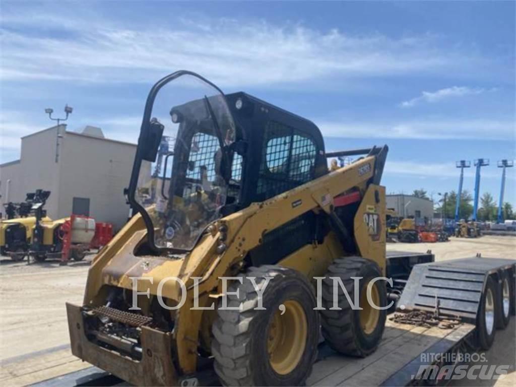 CAT 262D3 Skid steer mini nakladalci