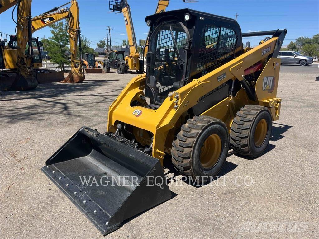 CAT 262D3 Skid steer mini nakladalci