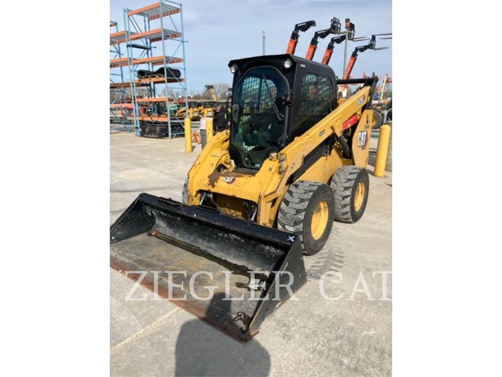 CAT 262D3 Skid steer mini nakladalci