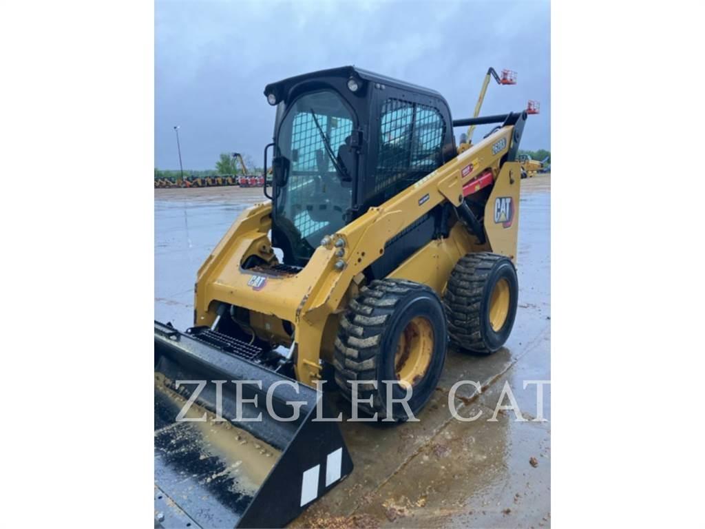 CAT 262D3 Skid steer mini nakladalci