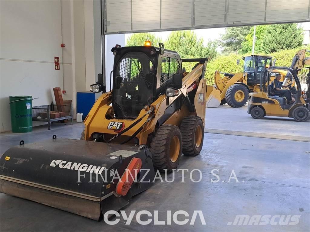 CAT 262D3 Skid steer mini nakladalci