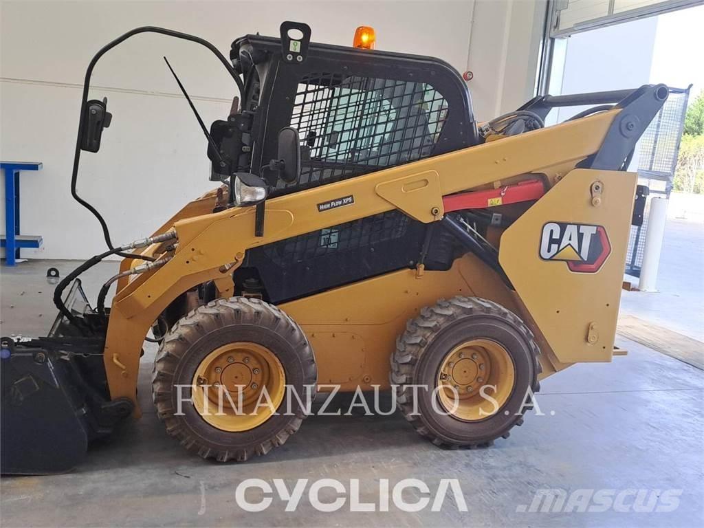 CAT 262D3 Skid steer mini nakladalci