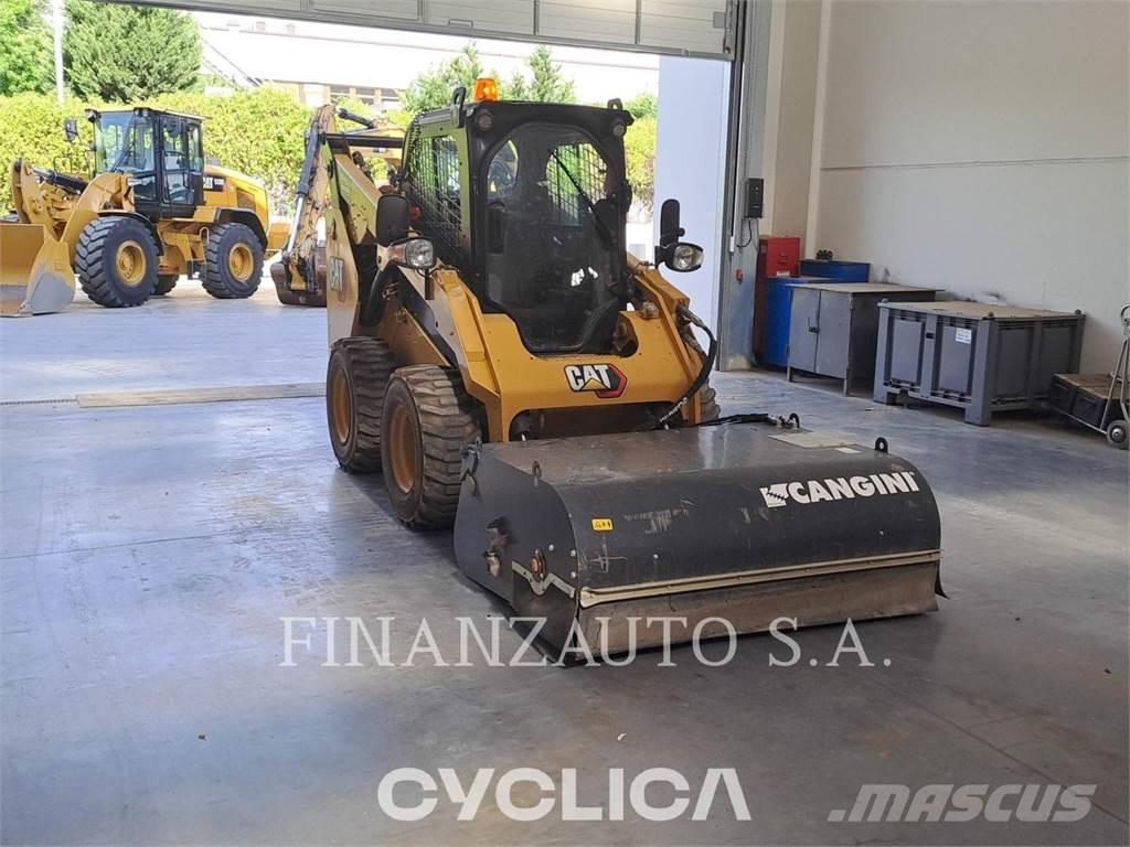 CAT 262D3 Skid steer mini nakladalci