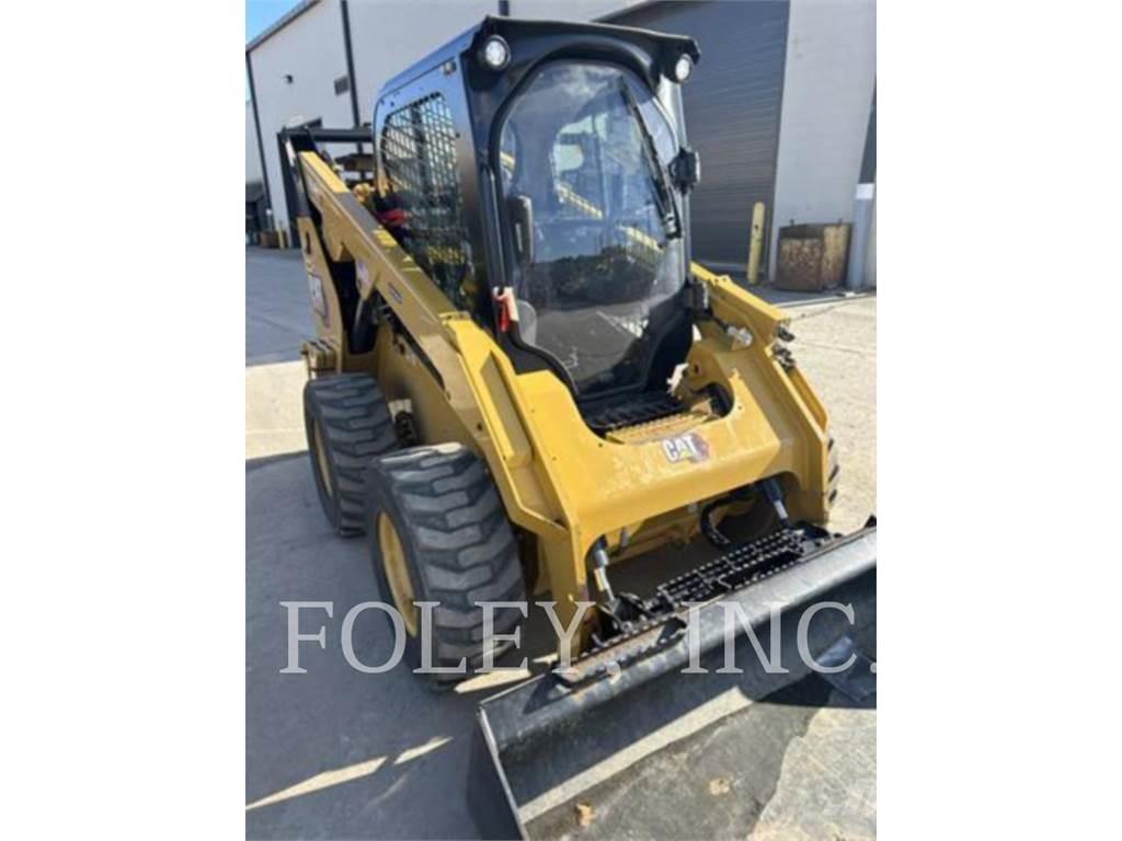 CAT 262D3 Skid steer mini nakladalci