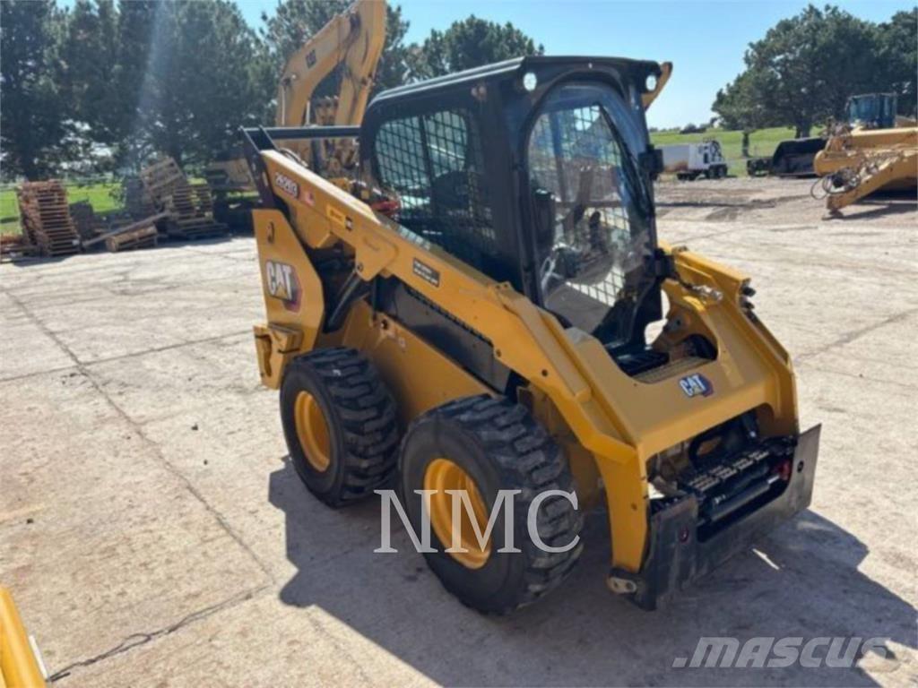 CAT 262D3 Skid steer mini nakladalci