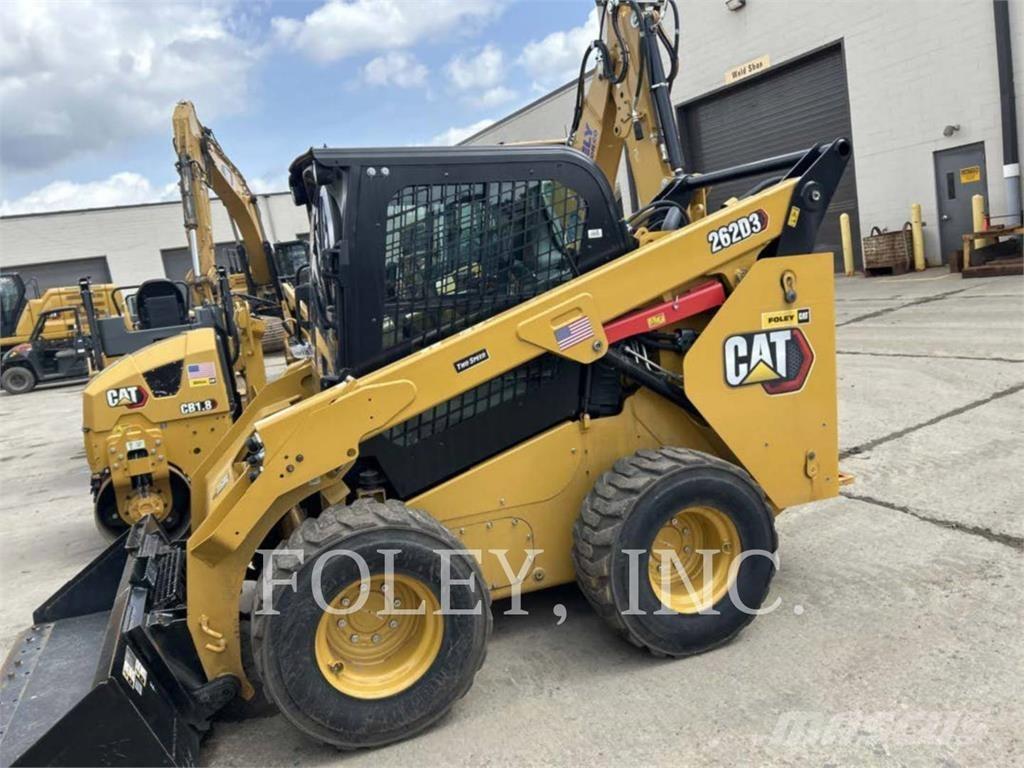 CAT 262D3 Skid steer mini nakladalci