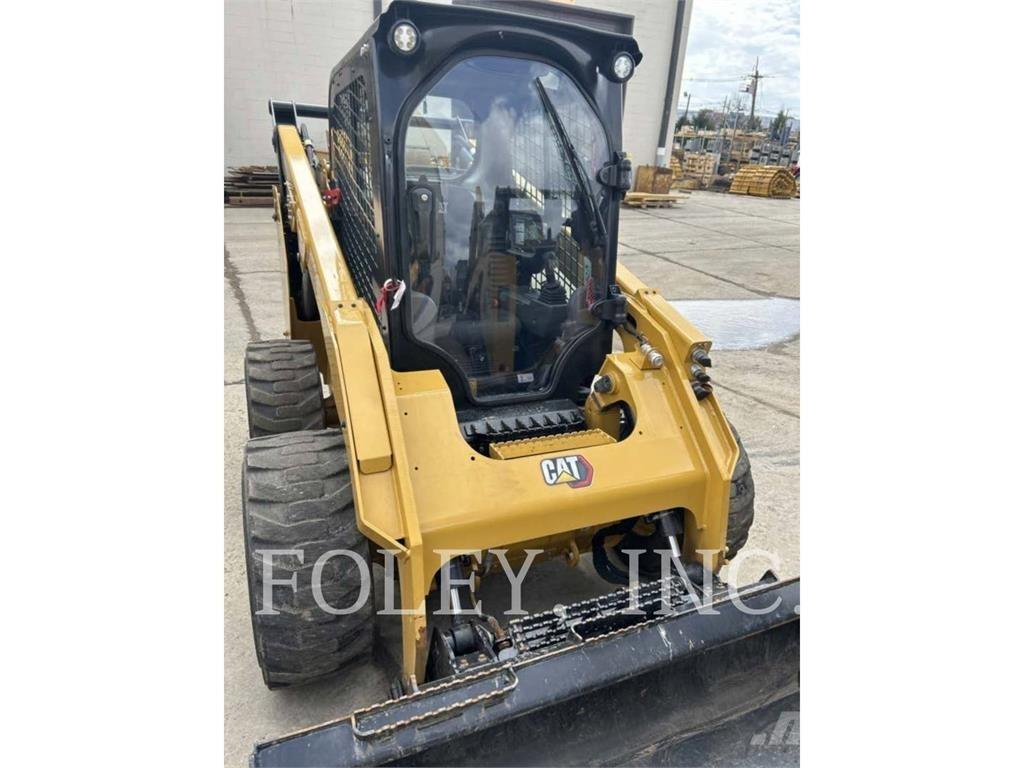 CAT 262D3 Skid steer mini nakladalci