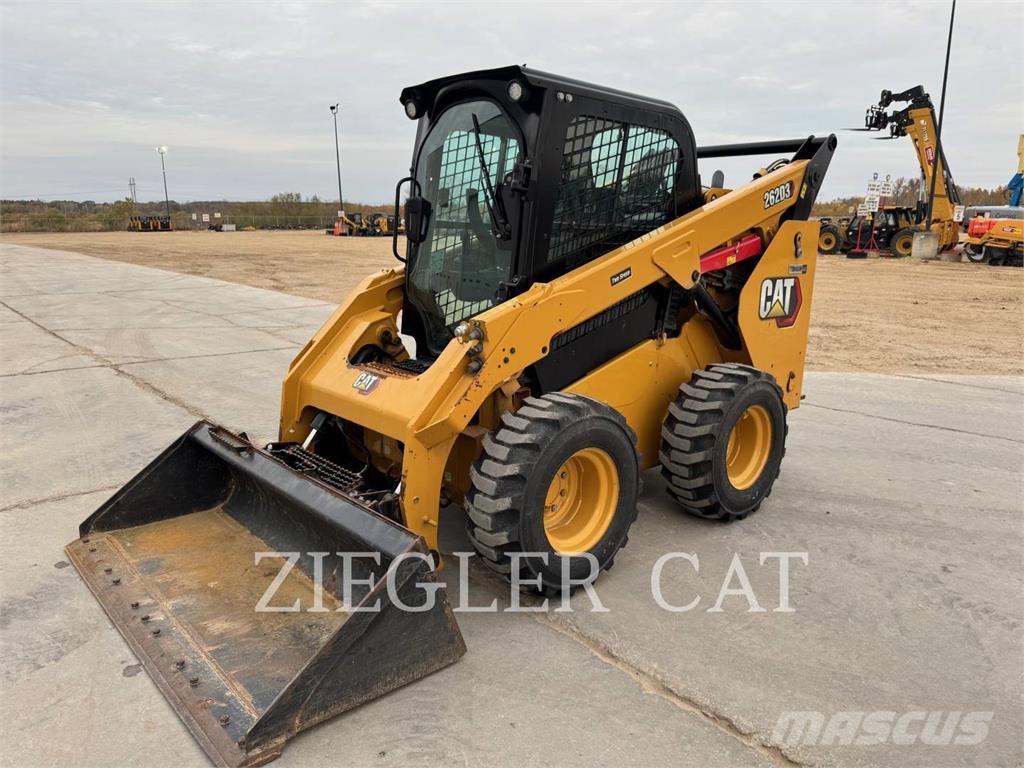 CAT 262D3 Skid steer mini nakladalci