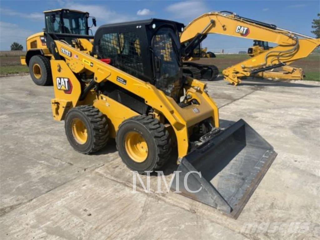 CAT 262D3 Skid steer mini nakladalci