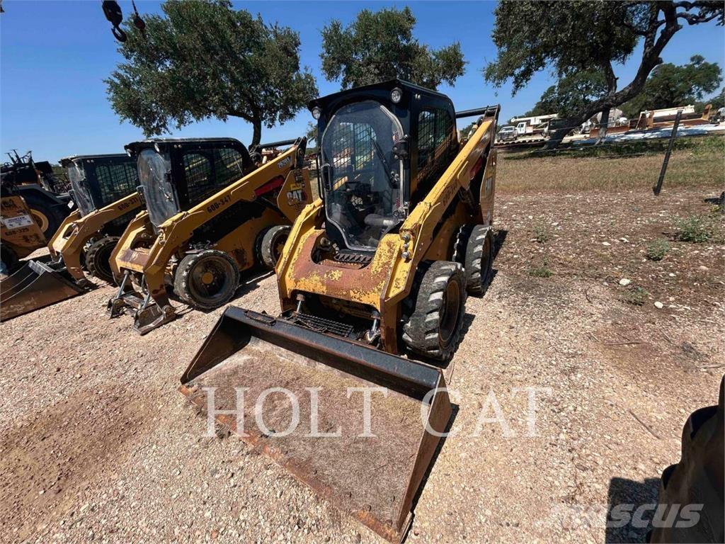 CAT 262D3 Skid steer mini nakladalci