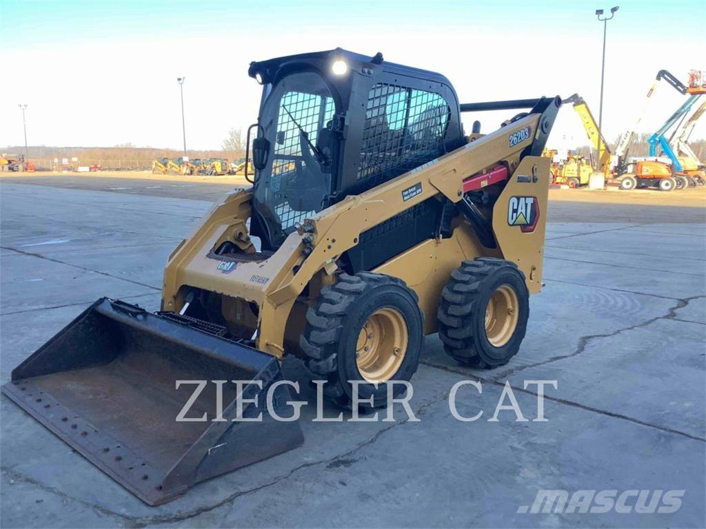 CAT 262D3 Skid steer mini nakladalci