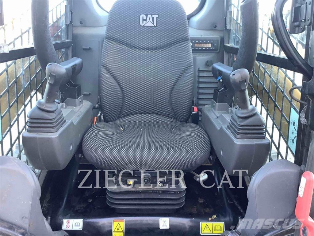 CAT 262D3 Skid steer mini nakladalci