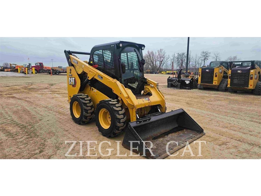 CAT 262D3 Skid steer mini nakladalci