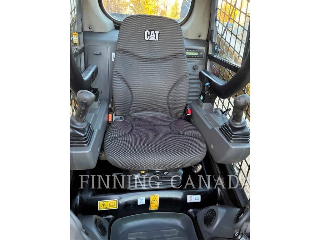 CAT 262D3 Skid steer mini nakladalci