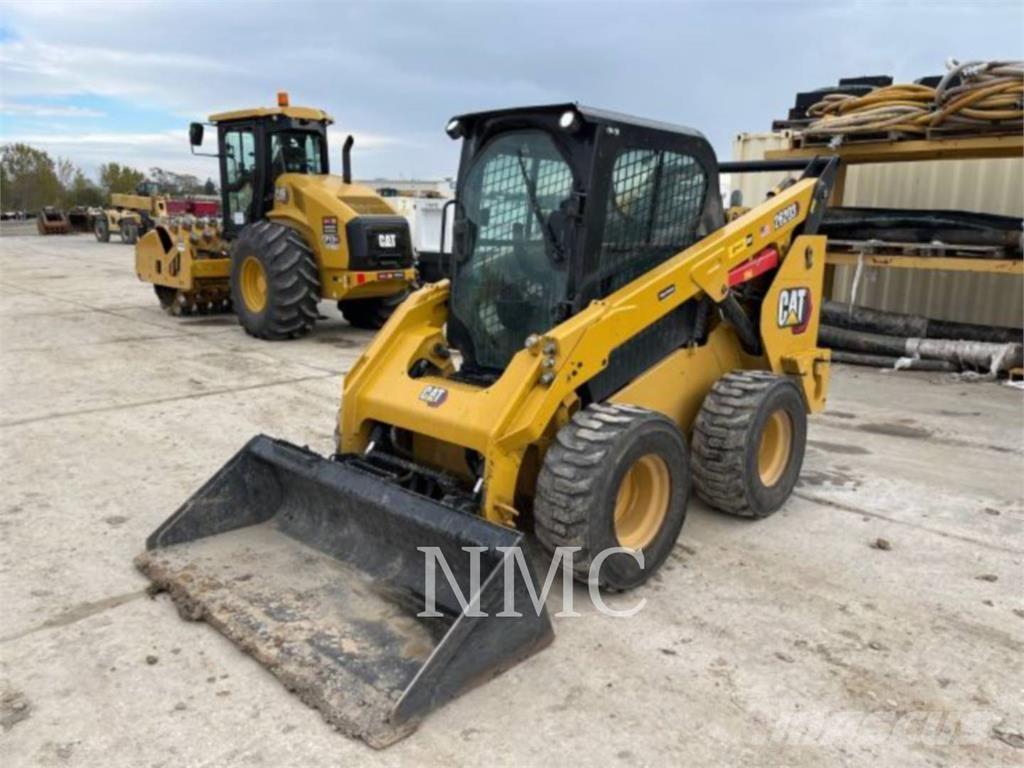 CAT 262D3 Skid steer mini nakladalci