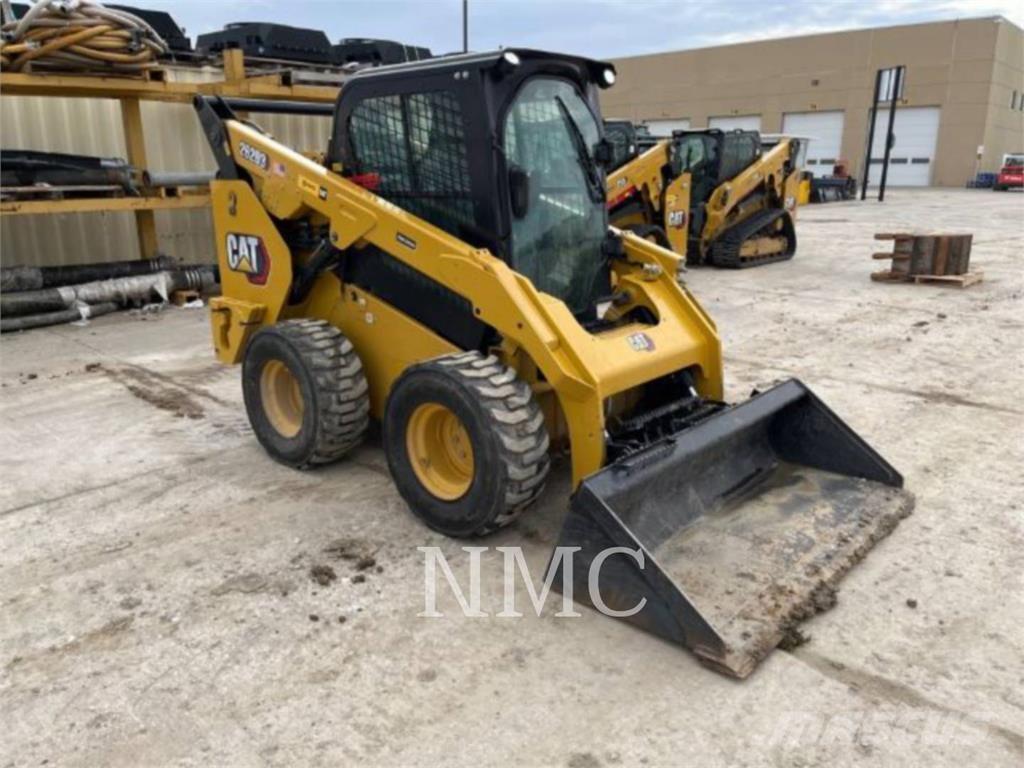 CAT 262D3 Skid steer mini nakladalci