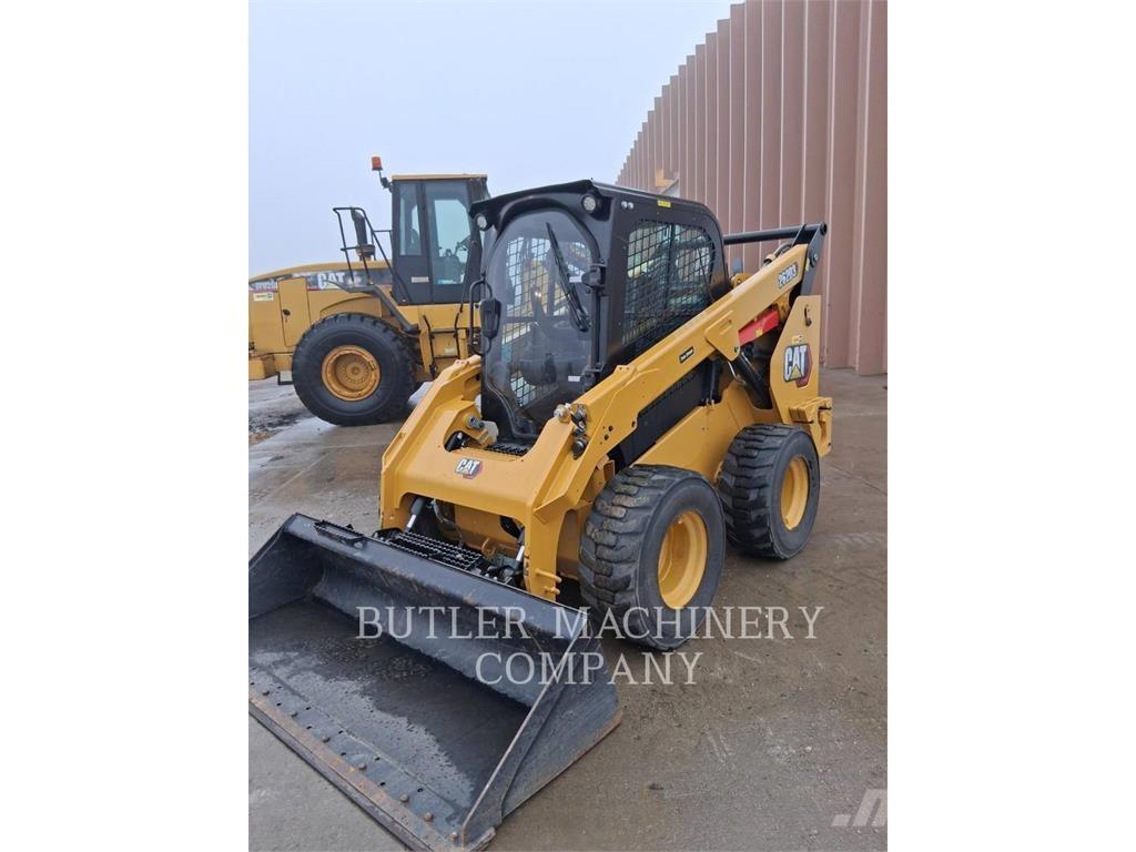 CAT 262D3 C3H2 Skid steer mini nakladalci