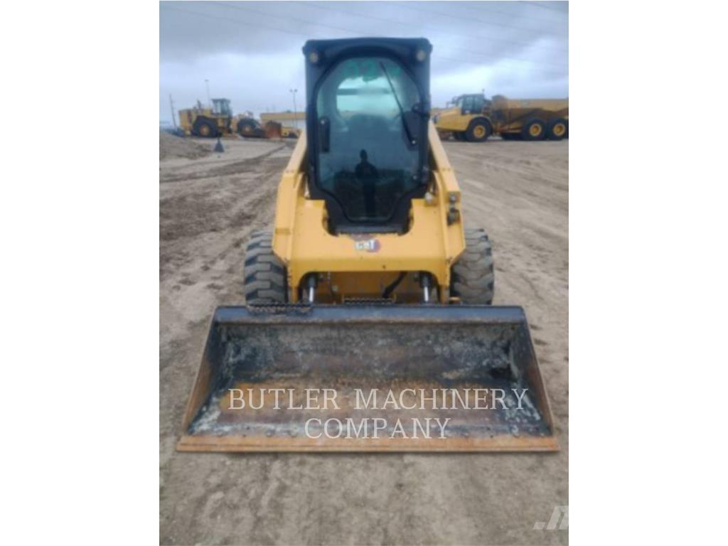 CAT 262D3 C3H3 Skid steer mini nakladalci