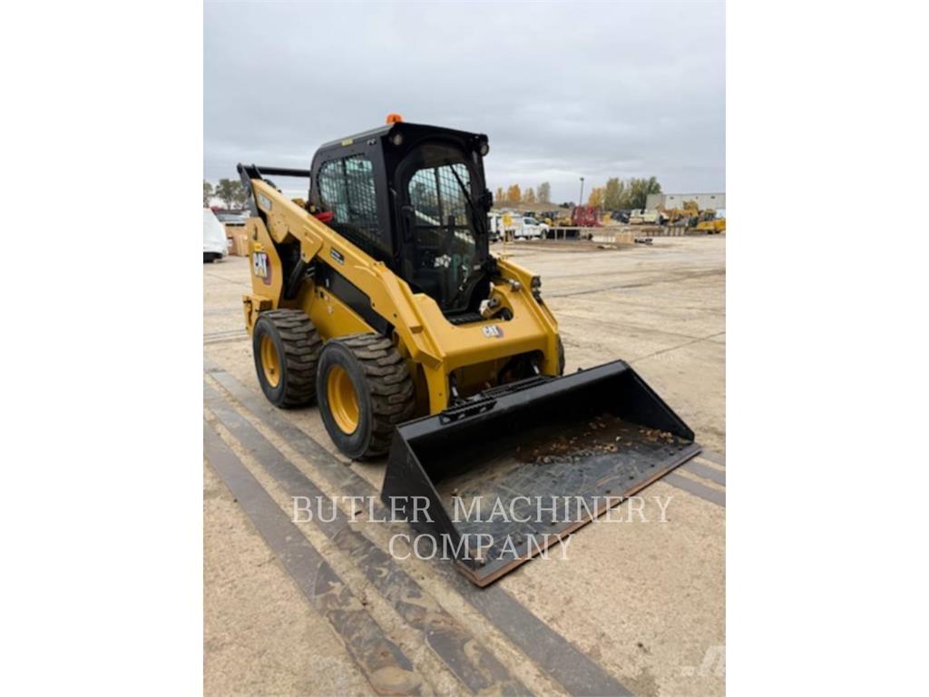 CAT 262D3 C3H3 Skid steer mini nakladalci