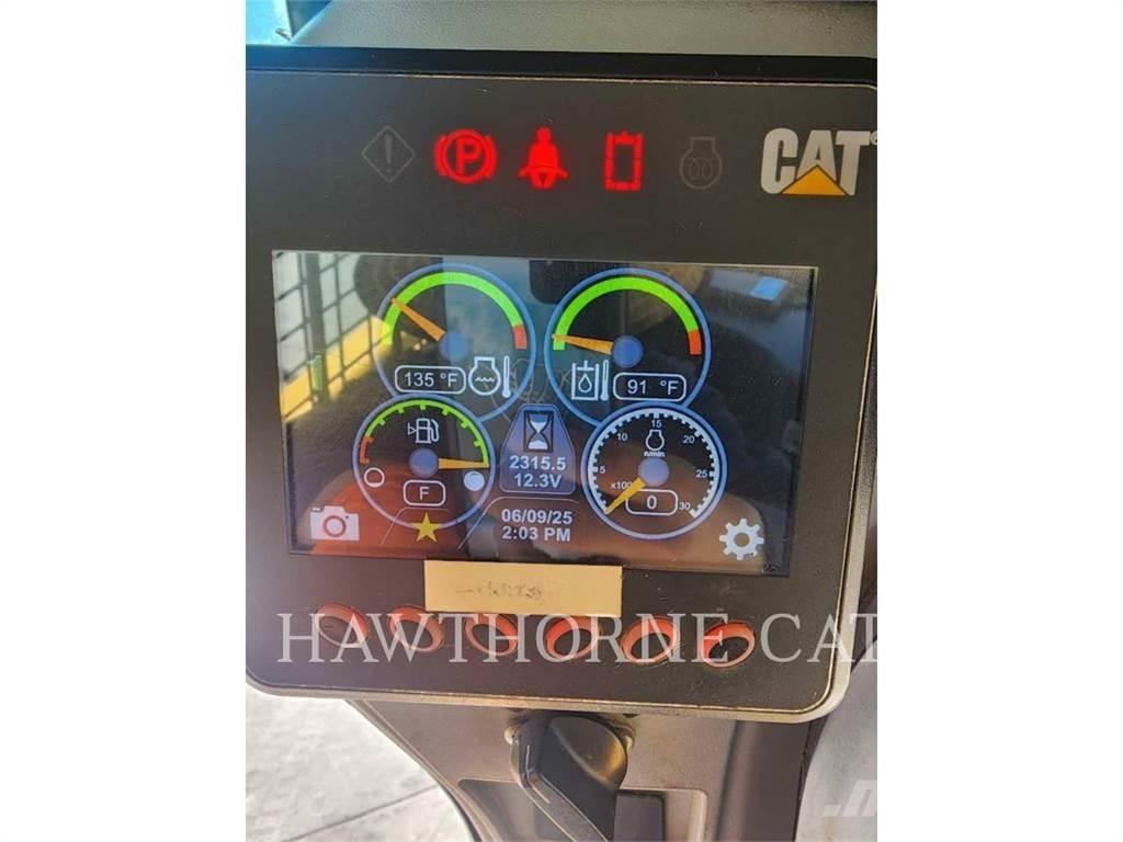 CAT 262D3 H2O Skid steer mini nakladalci