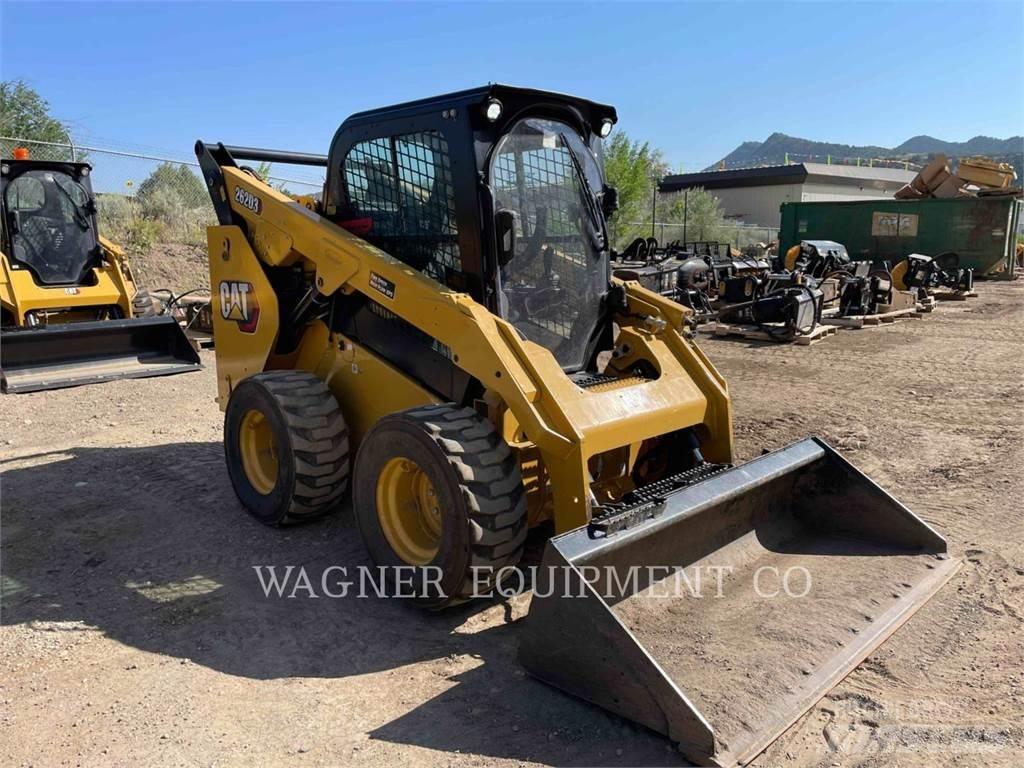 CAT 262D3 HF Skid steer mini nakladalci