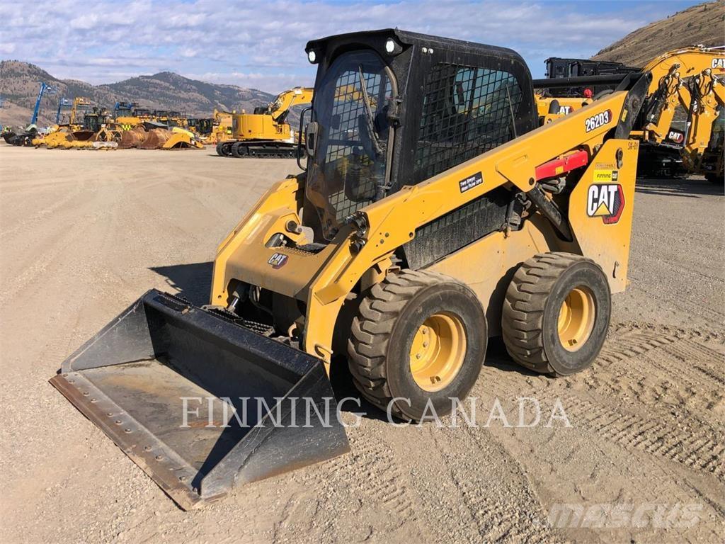 CAT 262D3 XPS Skid steer mini nakladalci