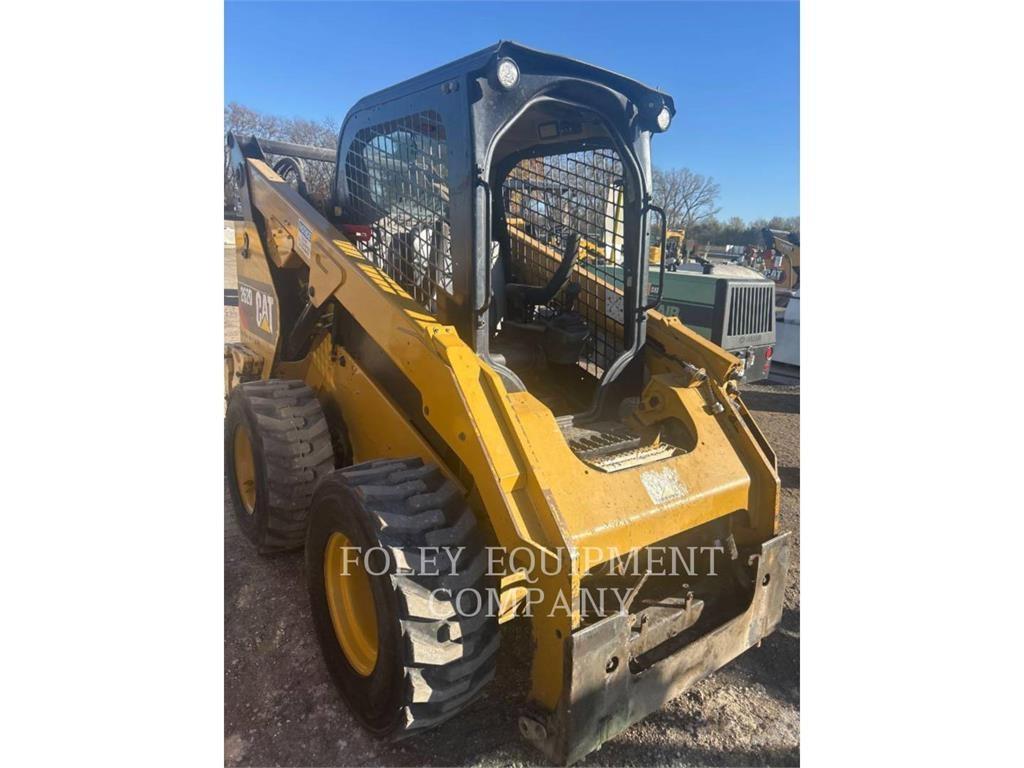CAT 262DXPS2OA Skid steer mini nakladalci