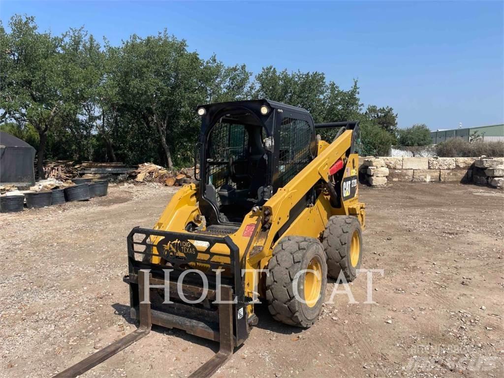 CAT 272D Skid steer mini nakladalci