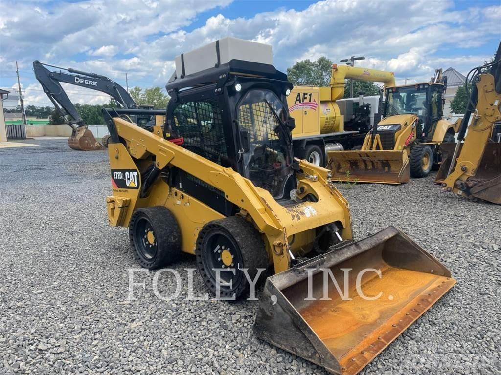 CAT 272D2 Skid steer mini nakladalci