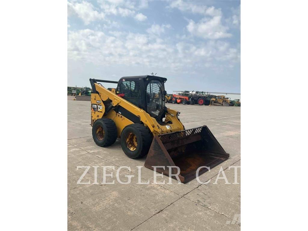 CAT 272D2 Skid steer mini nakladalci