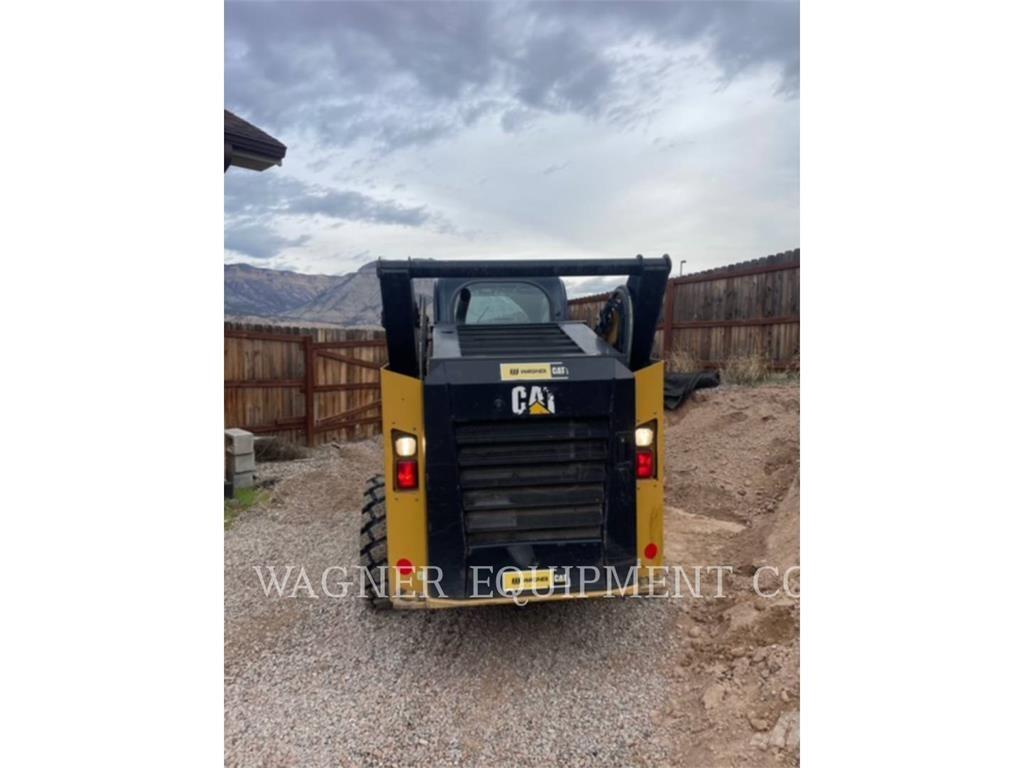 CAT 272D2 Skid steer mini nakladalci