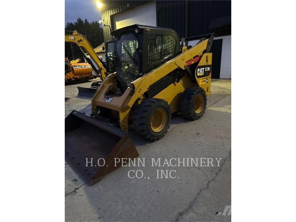 CAT 272D2 Skid steer mini nakladalci