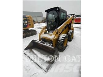 CAT 272D3 Skid steer mini nakladalci