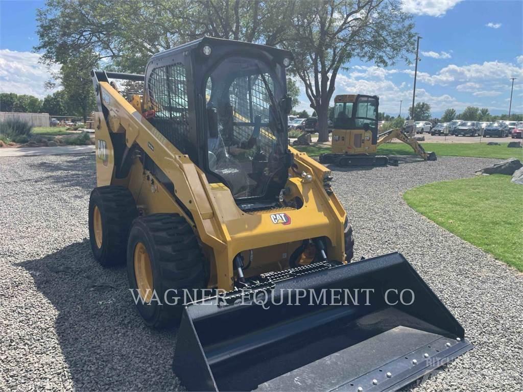 CAT 272D3 Skid steer mini nakladalci