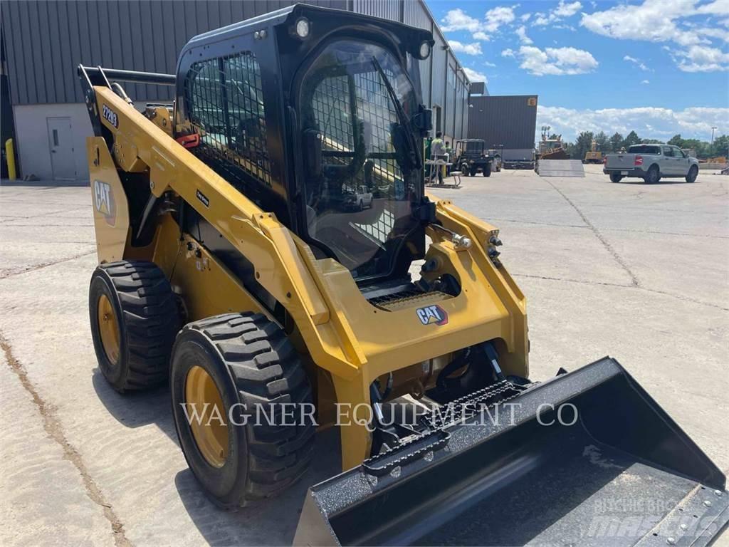 CAT 272D3 Skid steer mini nakladalci